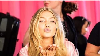 Victoria's Secret: Τι φορούν τα μοντέλα στα κάστινγκ του κορυφαίου lingerie show;